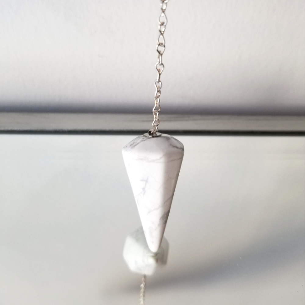 Howlite Pendulum - Picture 6 of 6